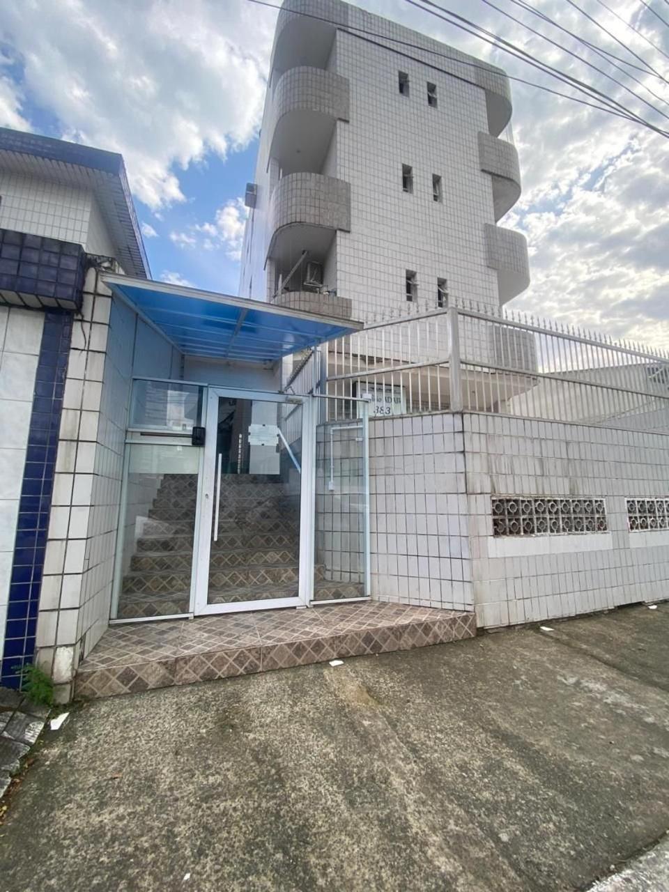 Canto Forte- Suite C/Varanda - Ate 5 Hospedes- Garagem - Wi Fi E 200 Metros Da Praia, 50 Metros Da Av Gastronomica Da Pg Praia Grande  Exterior foto