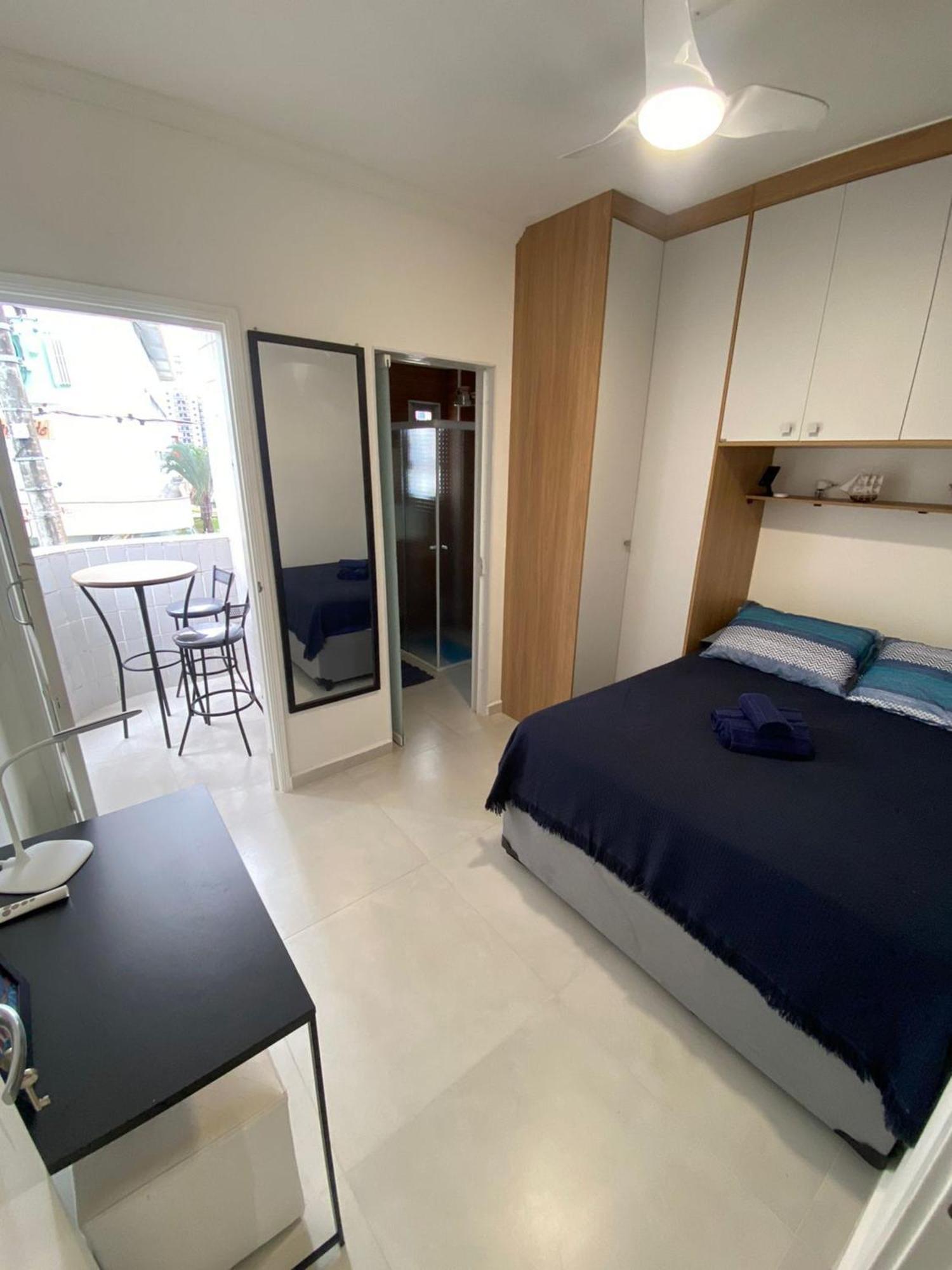 Canto Forte- Suite C/Varanda - Ate 5 Hospedes- Garagem - Wi Fi E 200 Metros Da Praia, 50 Metros Da Av Gastronomica Da Pg Praia Grande  Exterior foto
